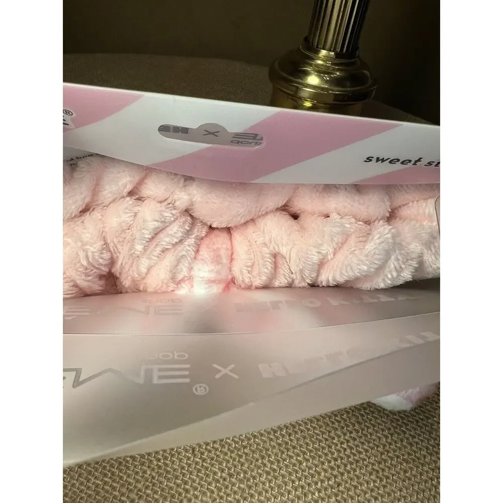 HELLO KITTY Baby Pink Striped Plush Spa Headband